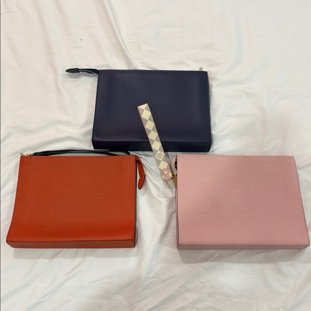 Louis Vuitton Dark Blue, Orange, and Pink Men's Messenger Bags